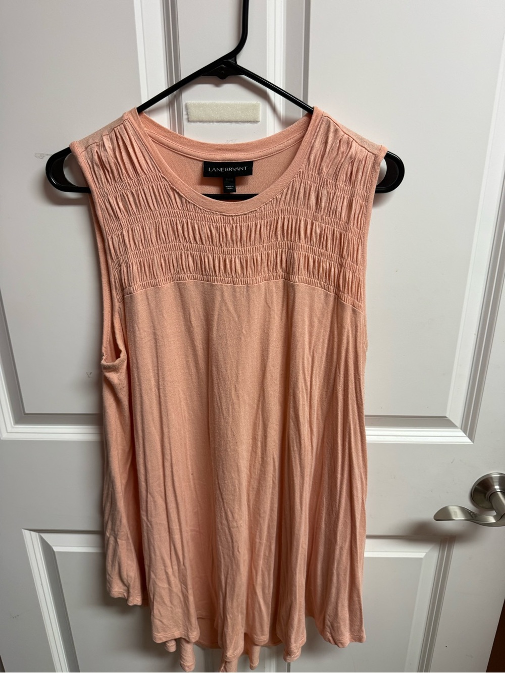 Lane Bryant Peach Smocked Yoke Sleeveless Top 14/16